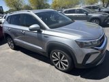 Used 2022 Volkswagen Taos SE image 2