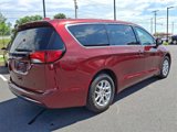 Used 2020 Chrysler Pacifica Touring w/ Advanced Safetytec Group image 6