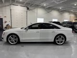 Used 2013 Audi S8 image 4