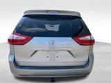 Used 2016 Toyota Sienna XLE image 5