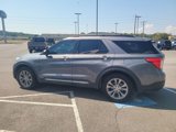 Used 2022 Ford Explorer XLT w/ Equipment Group 202A image 4