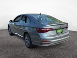 Used 2023 Volkswagen Jetta SE image 4