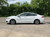 Used 2017 Ford Fusion SE image 4