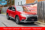Used 2018 Mitsubishi Outlander SE image 3