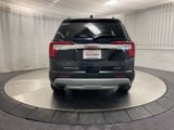 Used 2022 GMC Acadia SLE w/ Driver Convenience Package image 6