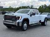New 2025 GMC Sierra 3500 SLT w/ SLT Premium Package image 2