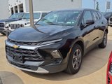 Used 2023 Chevrolet Blazer LT image 2