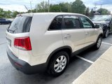 Used 2011 Kia Sorento 2WD image 6