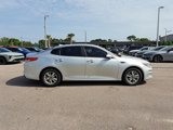 Used 2018 Kia Optima LX image 4