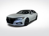 Used 2018 Honda Accord Sport image 3