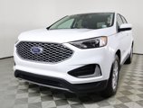 Used 2023 Ford Edge SEL image 3