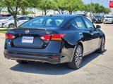 Used 2023 Nissan Altima 2.5 SV image 4