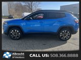 Used 2023 Jeep Compass Limited image 2