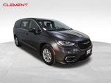 Used 2023 Chrysler Pacifica Touring-L image 3