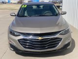 Used 2022 Chevrolet Malibu LT image 2