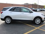 Used 2022 Chevrolet Equinox LS w/ LS Convenience Package image 5