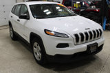 Used 2018 Jeep Cherokee Sport image 4
