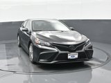 Used 2023 Toyota Camry SE image 3