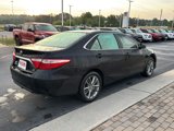 Used 2016 Toyota Camry SE image 5