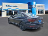 Used 2019 Volkswagen Jetta R-Line w/ R-Line Cold Weather Package image 4