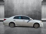 Used 2011 Toyota Avalon Limited image 4