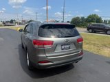 Used 2017 Kia Sorento LX image 5