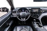 Used 2022 Toyota Camry SE image 4