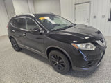 Used 2015 Nissan Rogue SV w/ SV Premium Package image 2