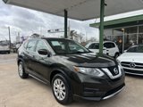 Used 2017 Nissan Rogue S image 2