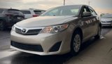 Used 2013 Toyota Camry L image 6