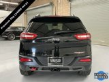 Used 2017 Jeep Cherokee Trailhawk image 6