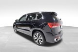 Used 2024 Volkswagen Taos SE image 2
