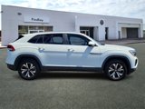 Used 2024 Volkswagen Atlas Cross Sport SE image 3