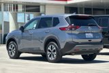 Used 2023 Nissan Rogue SV image 4