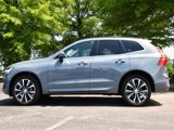 Used 2022 Volvo XC60 B5 Momentum image 4