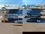 Used 2020 Ford Edge SE image 4