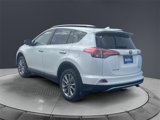 Used 2016 Toyota RAV4 Limited image 3