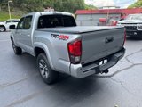 Used 2019 Toyota Tacoma TRD Sport image 3