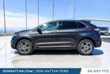 Used 2016 Ford Edge Titanium w/ Technology Package image 2