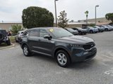Used 2023 Kia Sorento LX image 2