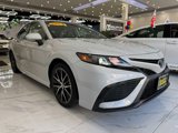 Used 2023 Toyota Camry SE image 3