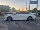 Used 2018 Hyundai Sonata SE image 2