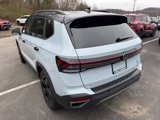 New 2025 Volkswagen Taos SE image 5