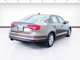 Used 2015 Volkswagen Jetta SE image 4