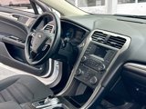 Used 2018 Ford Fusion SE image 5