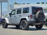 Used 2018 Jeep Wrangler Unlimited Sahara image 2