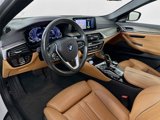 Used 2020 BMW 530e xDrive w/ Premium Package image 5
