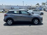 Used 2022 Nissan Kicks S image 3