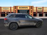 Used 2017 Jeep Grand Cherokee Altitude image 3