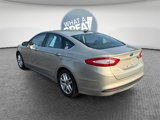 Used 2015 Ford Fusion SE image 6